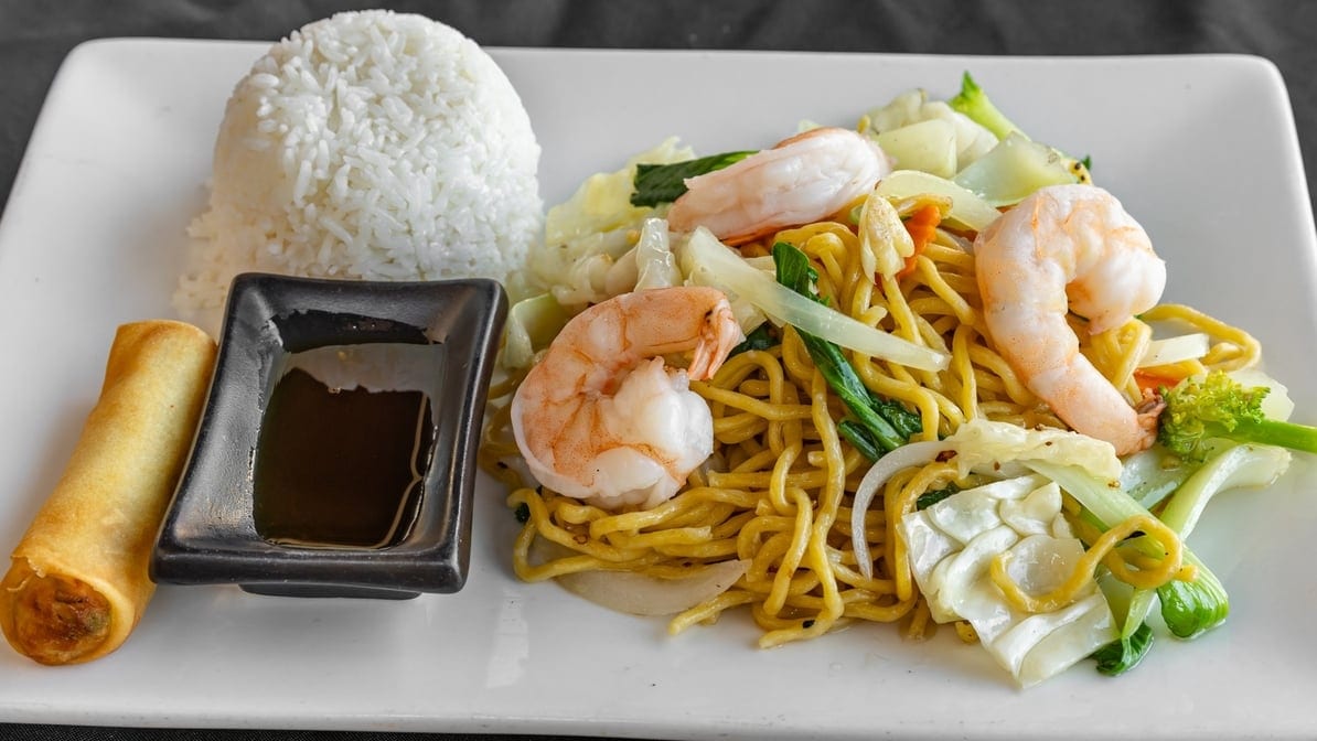 Chow Mein Lunch Special.