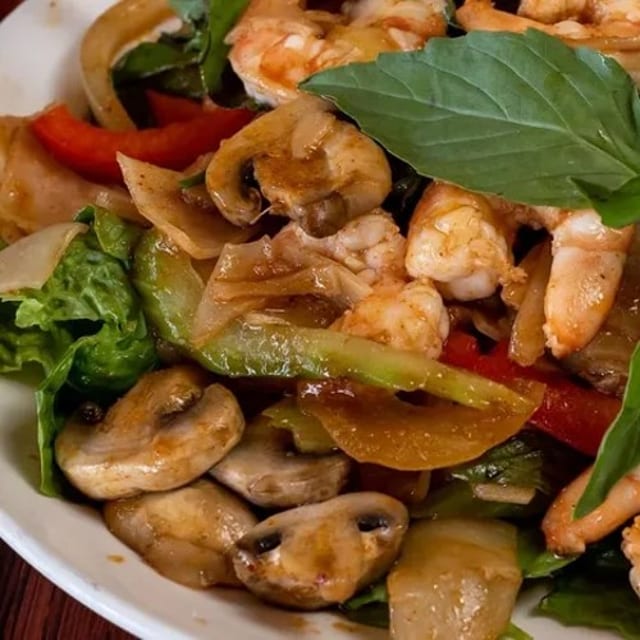 Pad Kee Mao Tray.
