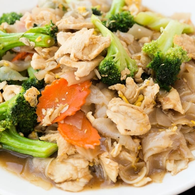 Fast Delivery for Thai and Peruvian Cuisine